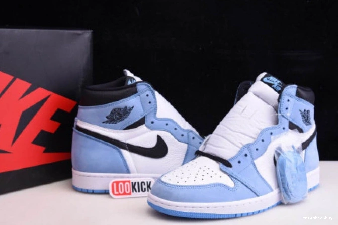 HIGH JORDAN BLACK WHITE 1 UNIVERSITY RETRO AIR 555088-134 BLUE 0715